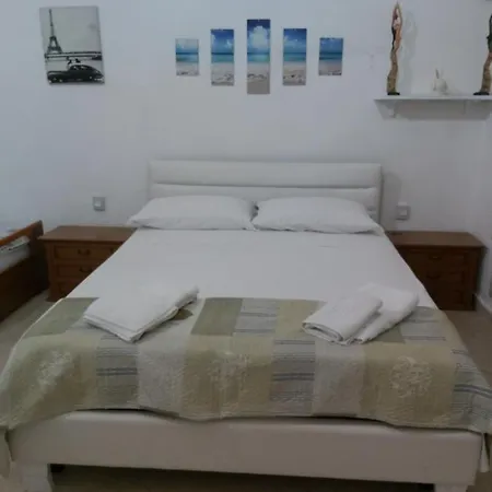 La Stradina Bed & Breakfast